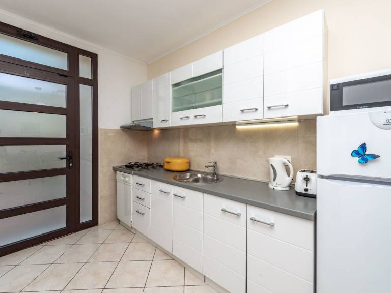 Geräumige Ferienwohnung mit eigener Terrasse — photo 5