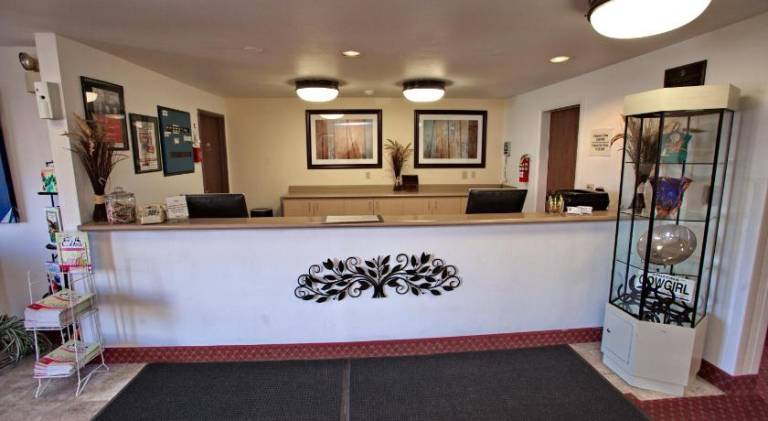 Super 8 By Wyndham Elko — photo 2