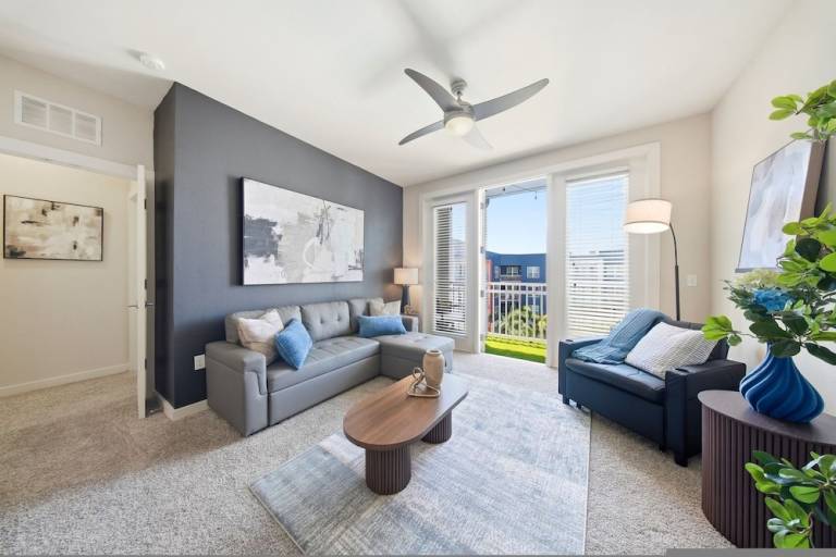 Apartment Courier City/Oscawana