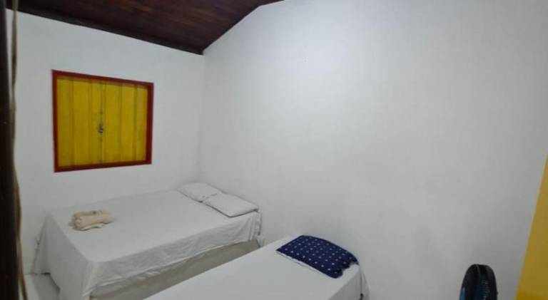 CASA DE HOSPEDAGEM FLORES PARATY AMBIENTE FAMILIAR 600M do CENTRO — photo 4