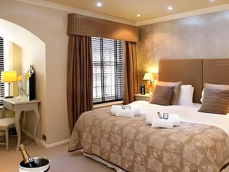 Langtry Manor Hotel in Bournemouth