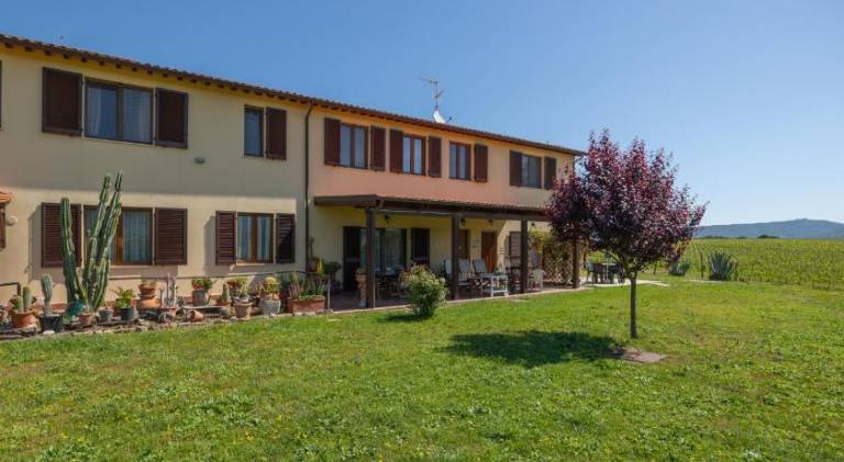 Vacation home with barbecue & yard | Dogs allowed in Castiglione del Lago