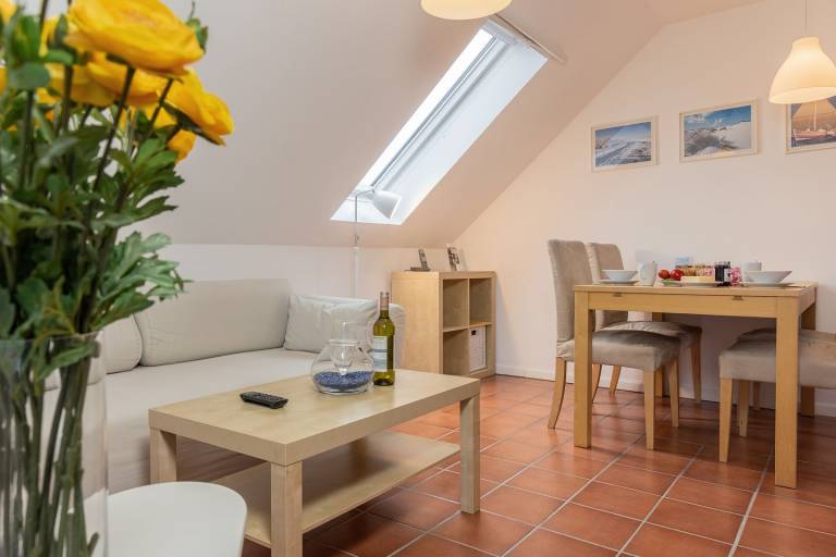 Helle und gemütliche Obergeschosswohnung in einem Doppelhaus — photo 5