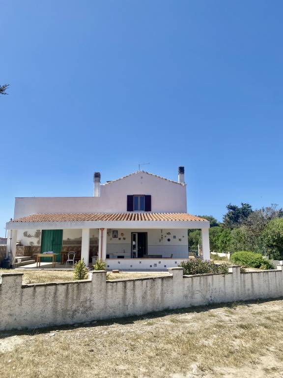 Vacation home with barbecue, terrace & yard | Panoramic view | Dogs allowed — photo 2