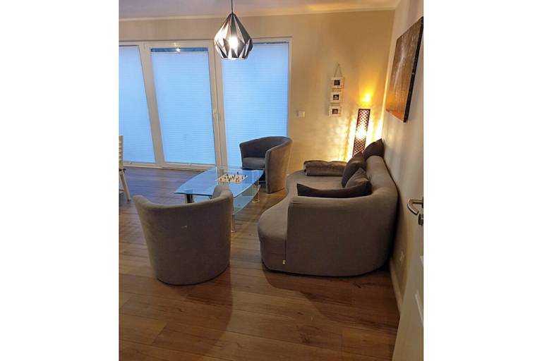 Vacation home with 2 rooms for 4 persons in Breege