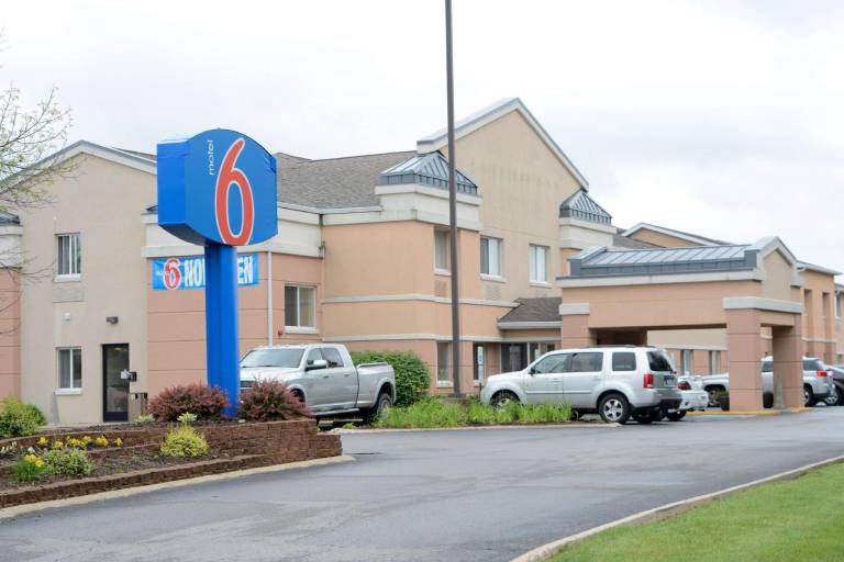 Motel 6 Anderson, IN - Indianapolis in Anderson, IN