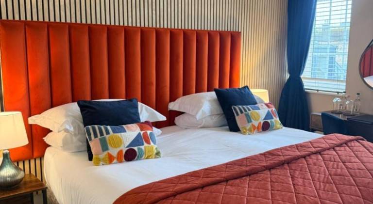 The courtyard bar, kitchen, rooms in Falkirk