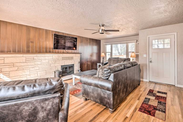 Colorado Springs Home: Game Room, 3 Mi to Downtown — photo 4