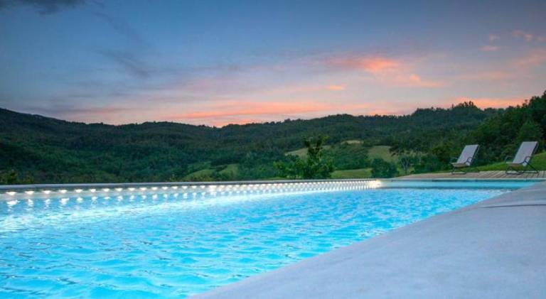 Rental apartment with pool — photo 4