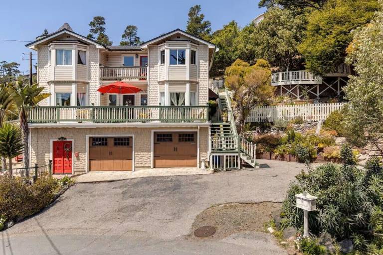 House  Cambria