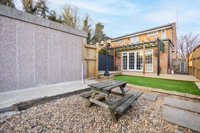 House Radlett