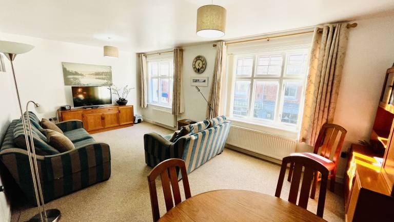Children-friendly cottage | City view | Pets allowed — photo 3