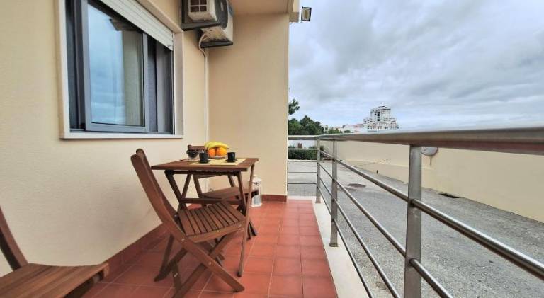 Charming rental apartment with private pool, terrace & yard | Dogs allowed — photo 4