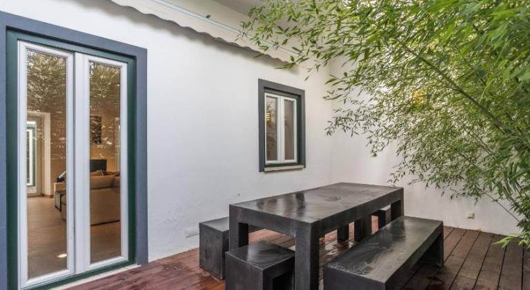 Holiday apartment with terrace | Next to São Jorge Castle — photo 4