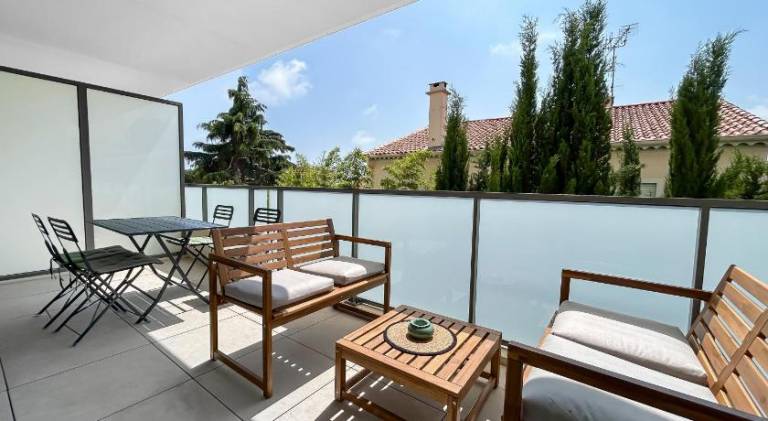 Rental apartment with terrace & barbecue in Cagnes-sur-Mer
