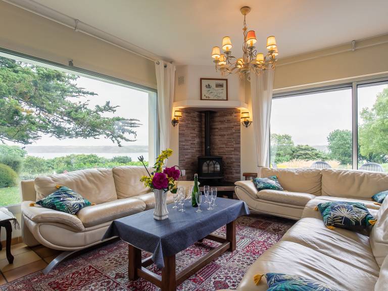 Vacation home with yard, grill & terrace | Sea view — photo 5