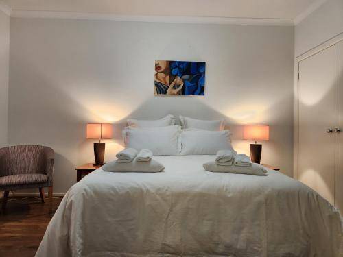 Beaumont Waters Unit 2 bedrooms 3 beds