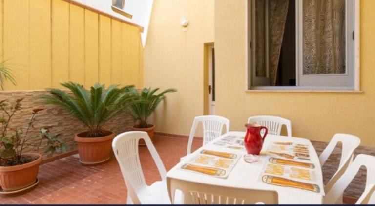 Holiday apartment with 3 rooms for 8 persons — photo 5