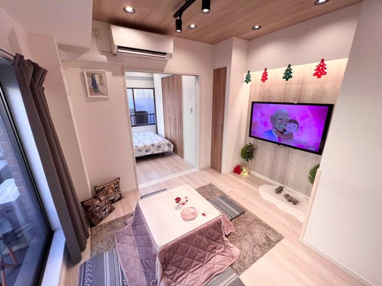 Apartment  4 Chome-18 Nishishinjuku