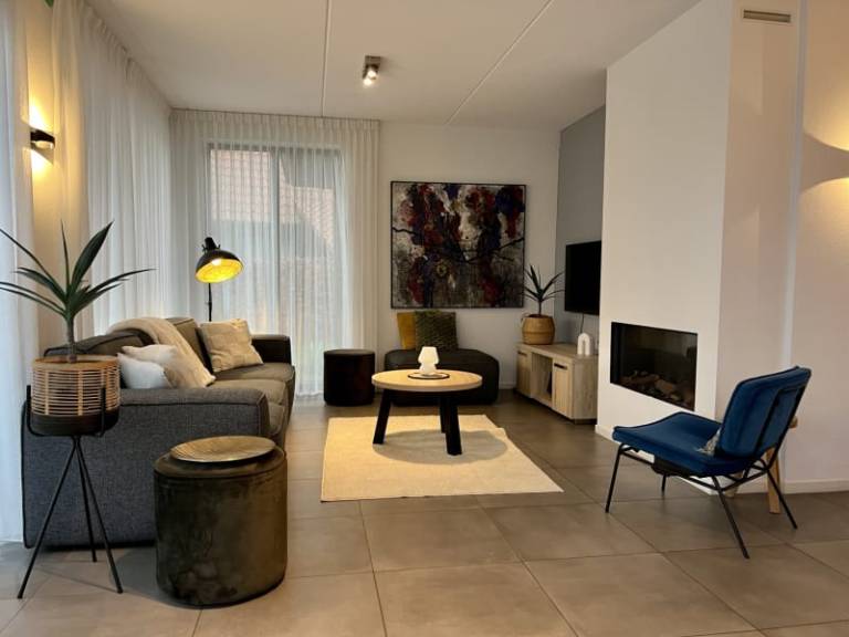 Villa with garden & terrace in Kalenberg