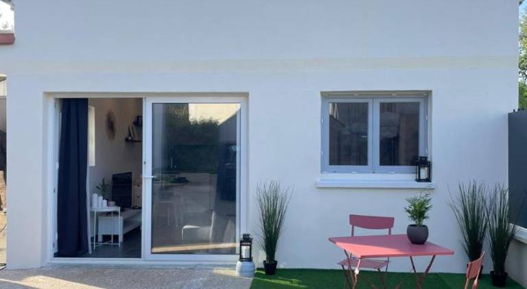 House with terrace — photo 5
