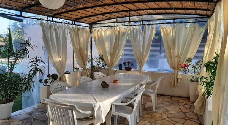 Holiday apartment with barbeque, yard & terrace — photo 3