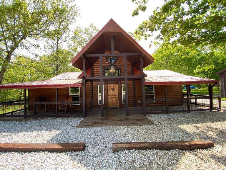 Cabin  Broken Bow