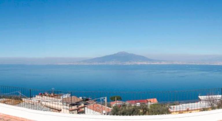 B&b 1787 in Montechiaro in Vico Equense