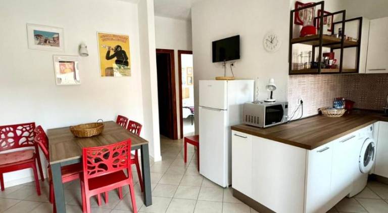 Vacation home with garden, barbeque & terrace | Dogs allowed in San Teodoro