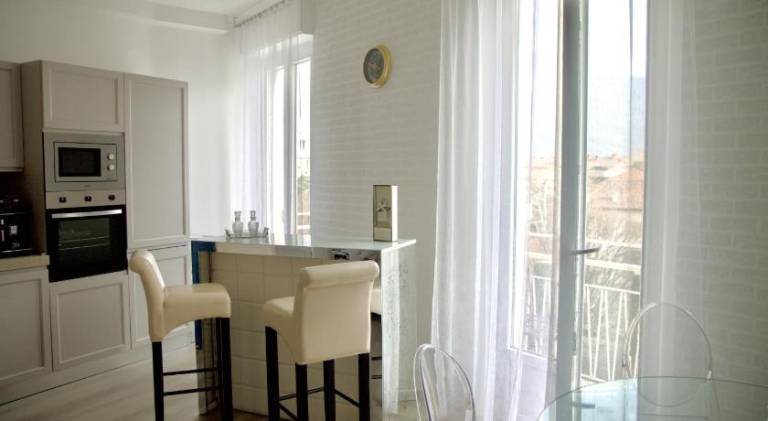 Beautiful holiday apartment | Pets are welcome in Malgrate