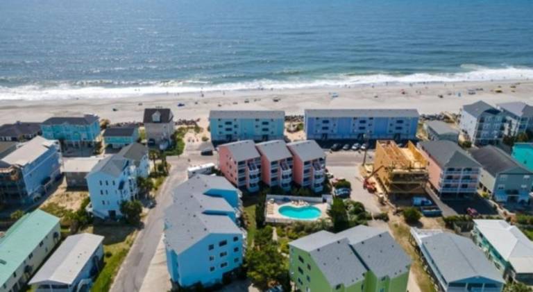 Apartment with pool | Beach nearby | Pets allowed — photo 5