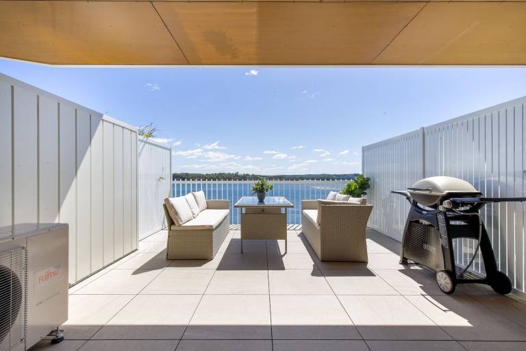 Apartment Surfside