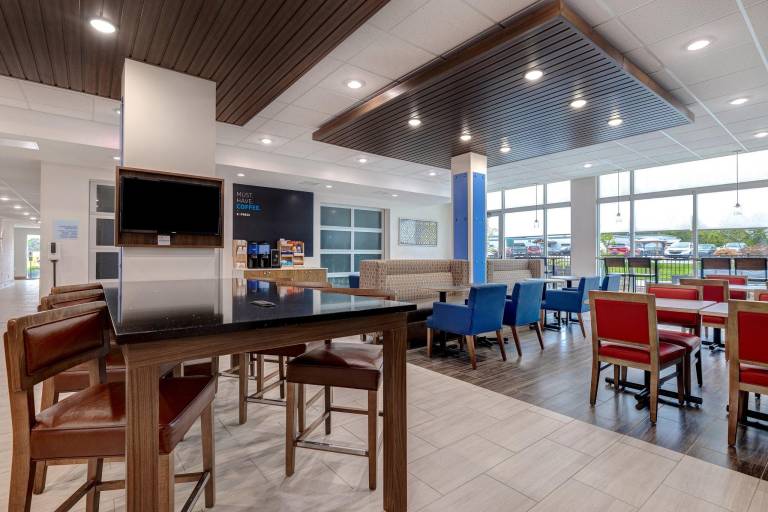 Holiday Inn Express And Suites Ann Arbor - University South By IHG — photo 3