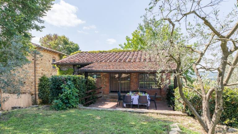 Romantic cottage, sleeps 6, with large windows nice view overlooking the Tuscan countryside. Priva — photo 2