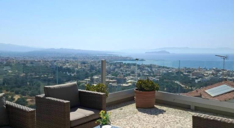 Fully equipped rental apartment with hot tub & terrace | Suitable for remote work | Pets allowed — photo 5