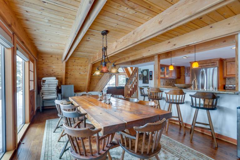 Donner Lake Views: Rustic Truckee Cabin! — photo 2