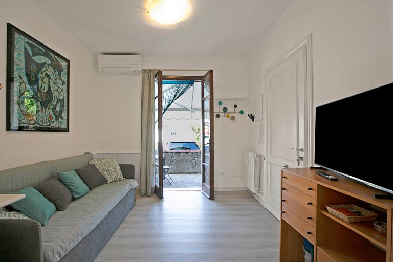 Child-friendly holiday apartment with patio | Pets are welcome — photo 2