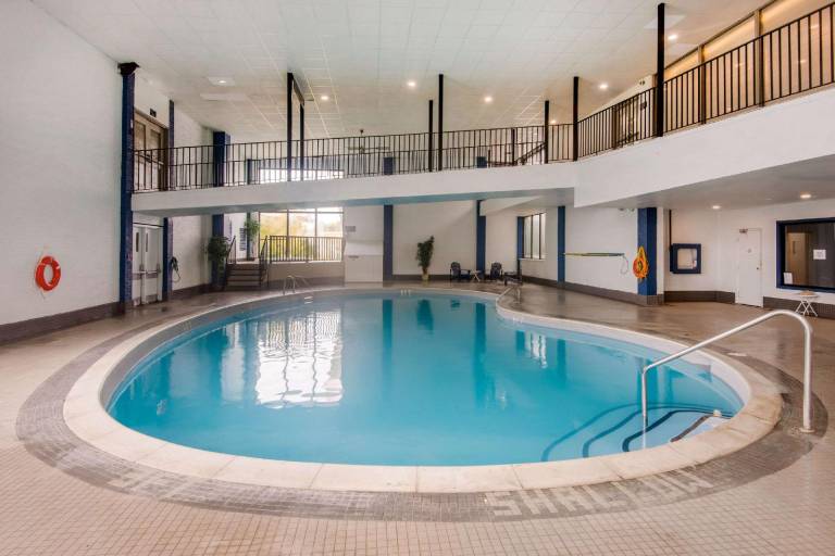 Quality Inn & Conference Centre — photo 5