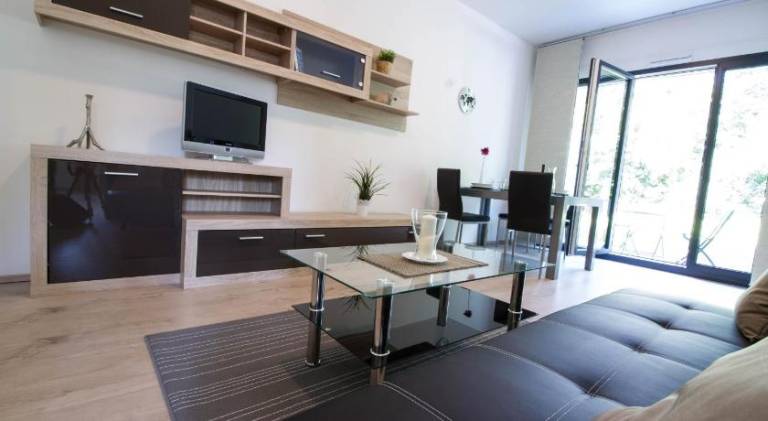 Apartment mit Hotelservice Ebenhausen-Werk