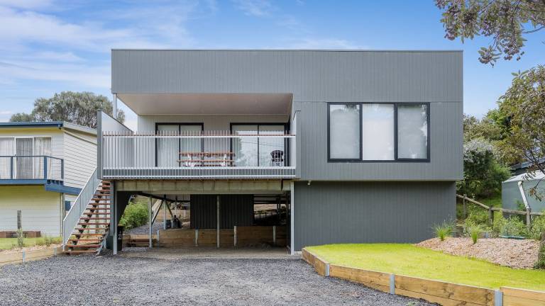 House Venus Bay