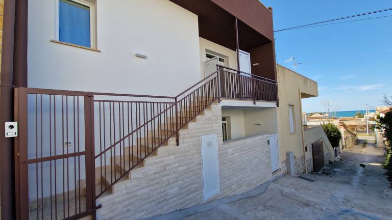 Holiday apartment with BBQ | Next to the beach | Pets are welcome — photo 2
