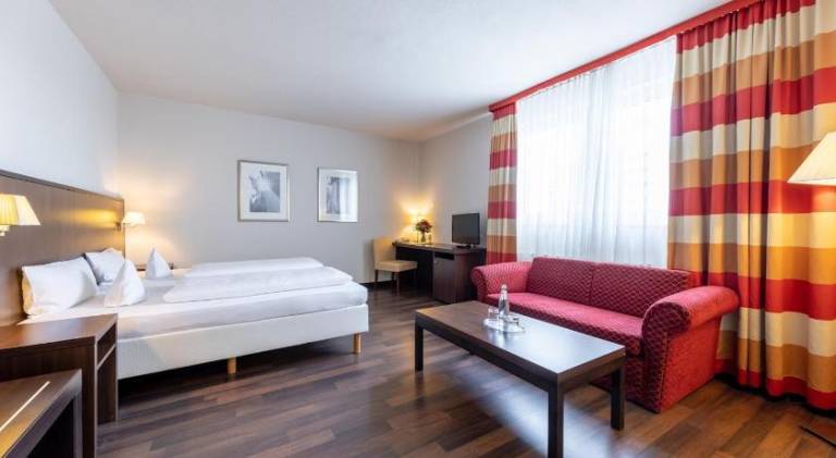 Trip Inn Frankfurt Nordwestzentrum — photo 2