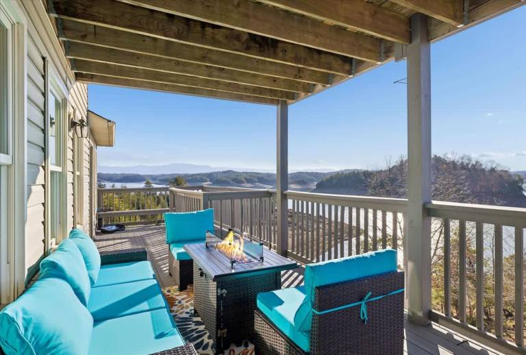 Lighthouse Lookout by Beyond Expectations with Dock — photo 4