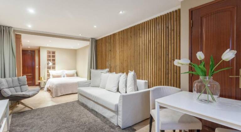 Holiday apartment | Near Santa Justa Lift | Dogs allowed in Lisbon