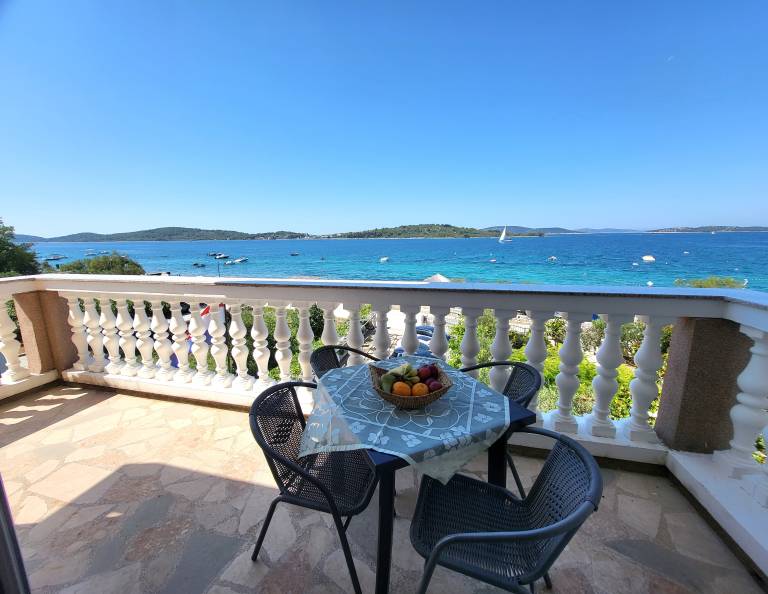 Ferienwohnung in Srima, Vodice, Kroatien f&uuml;r max. 4 Personen