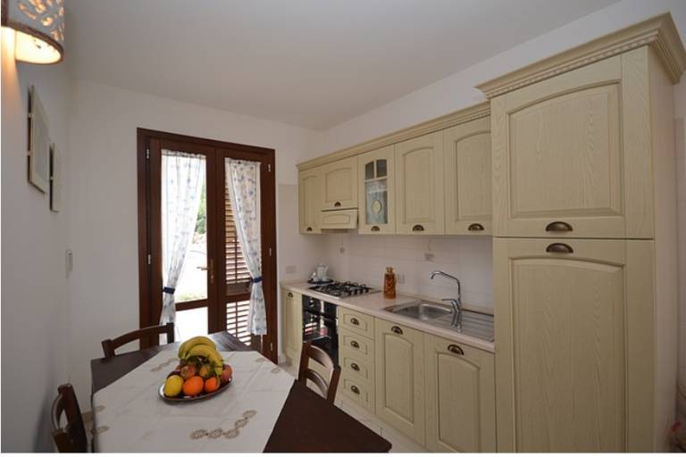 Children-friendly apartment with garden | Garden view | Pets are welcome — photo 2