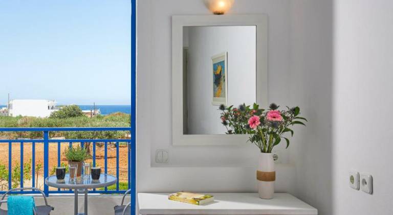 Family-friendly beautiful holiday apartment with patio & pool | Next to the beach | Pets allowed — photo 5