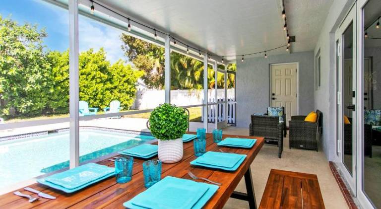 Luxury 5BR Villa Heated Pool near Beach & Casino — photo 5
