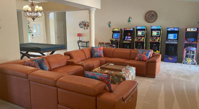 House with pool | Dogs allowed in Indio, CA