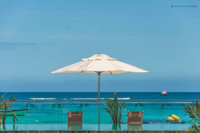 Villa Mont Choisy Beach